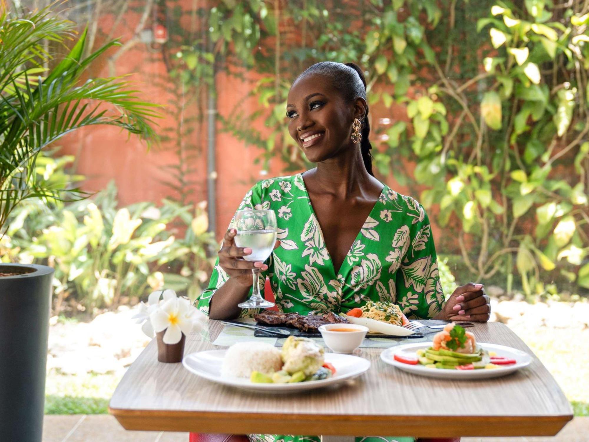 Ibis Styles Abidjan Marcory Hotel Eksteriør billede