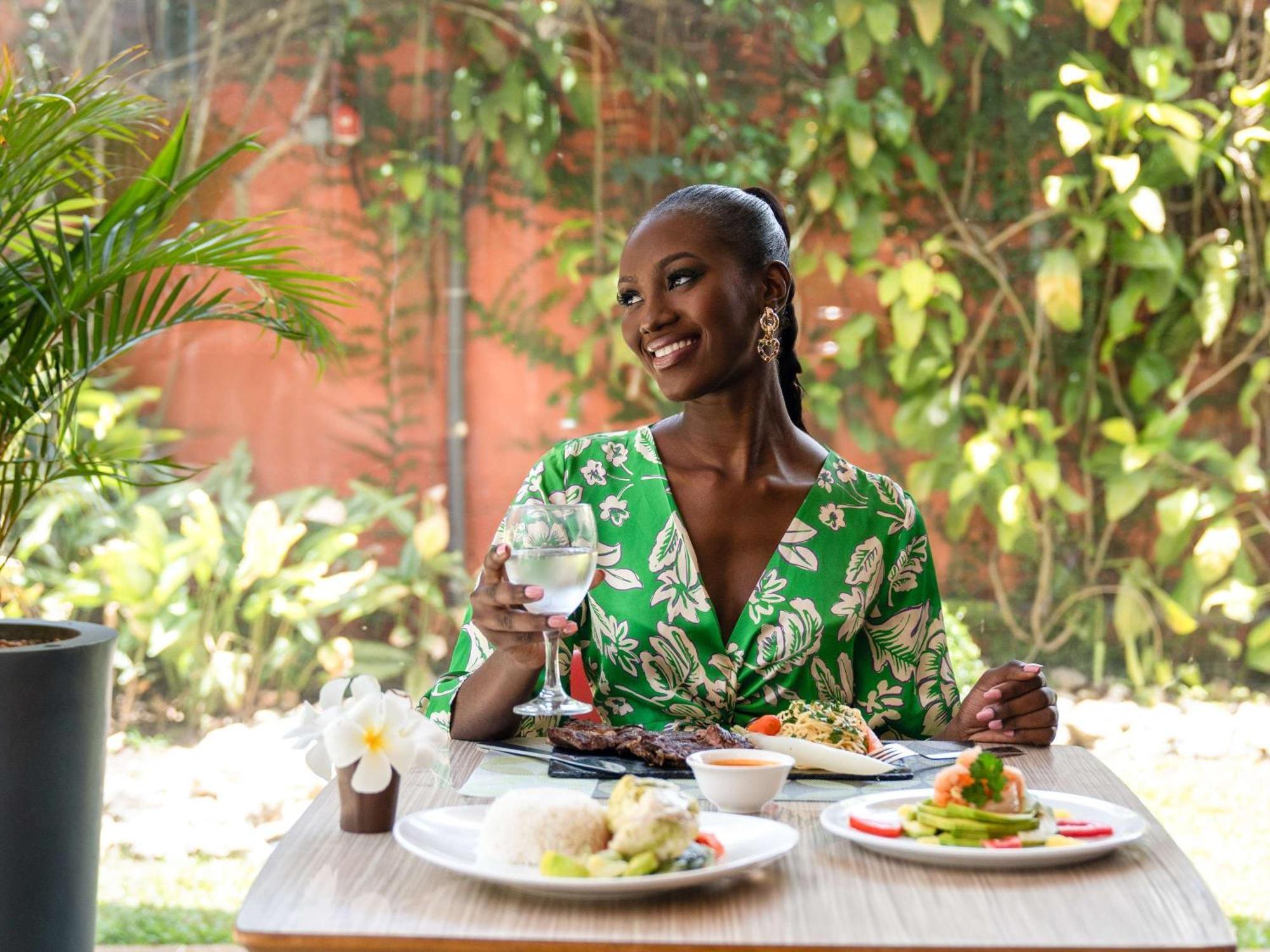 Ibis Styles Abidjan Marcory Hotel Eksteriør billede